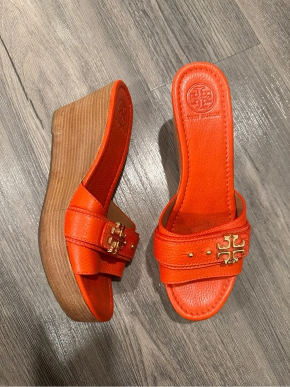 Tory Burch Bright Orange Elina Leather Logo Wedge Slides Size 11